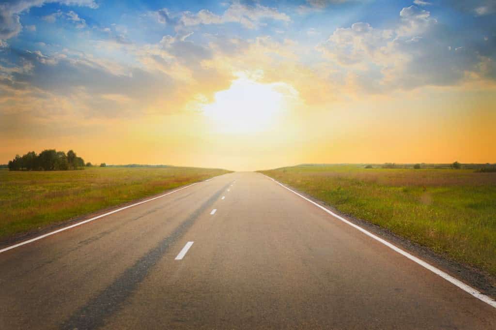 scenic-highway-open-country-road-solo-pcms-car-engine-computer